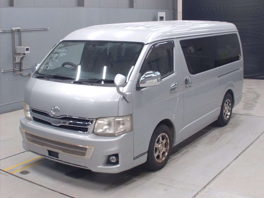 2011 Toyota Hiace Petrol