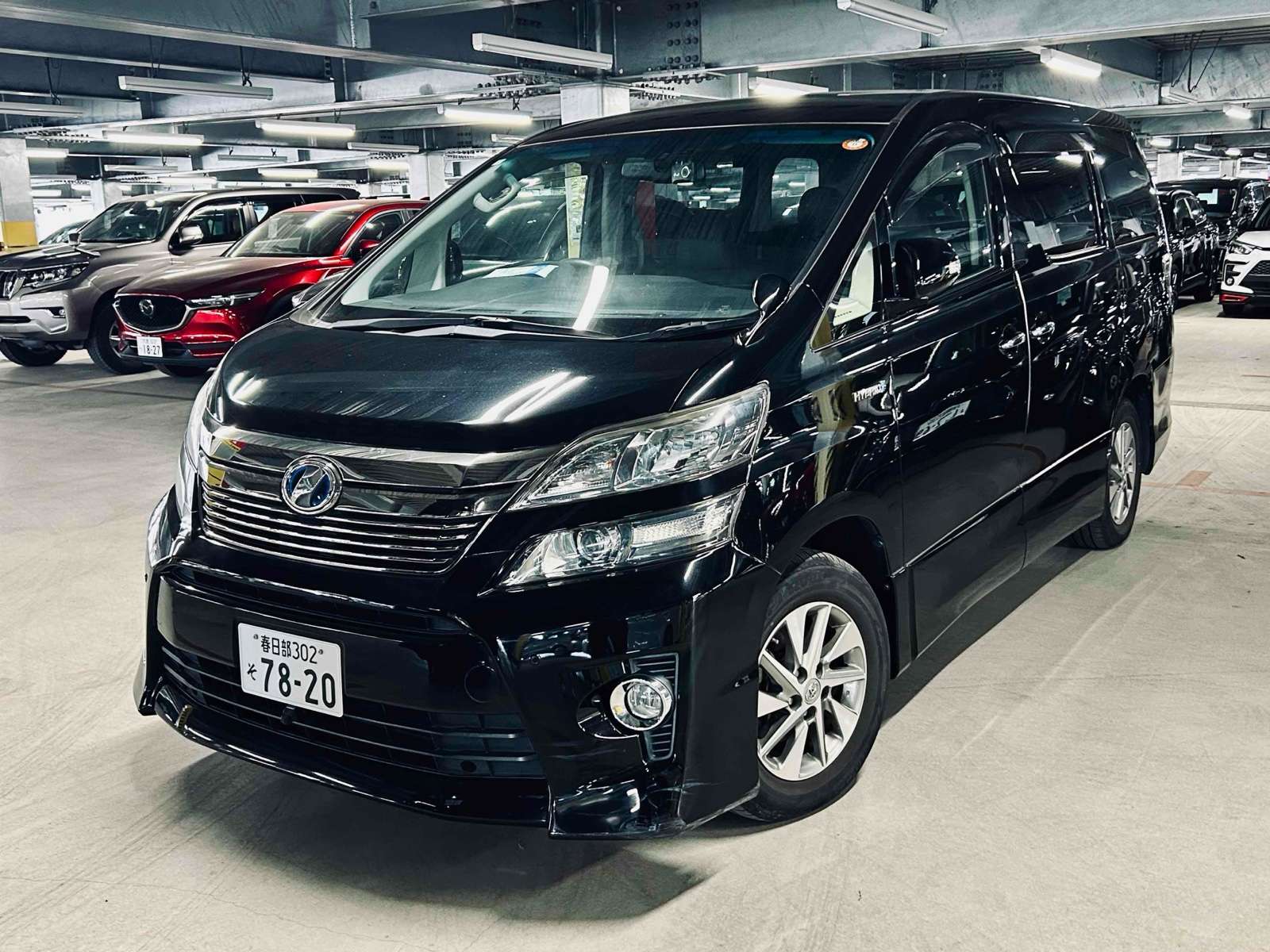 2014 Toyota Vellfire Hybrid