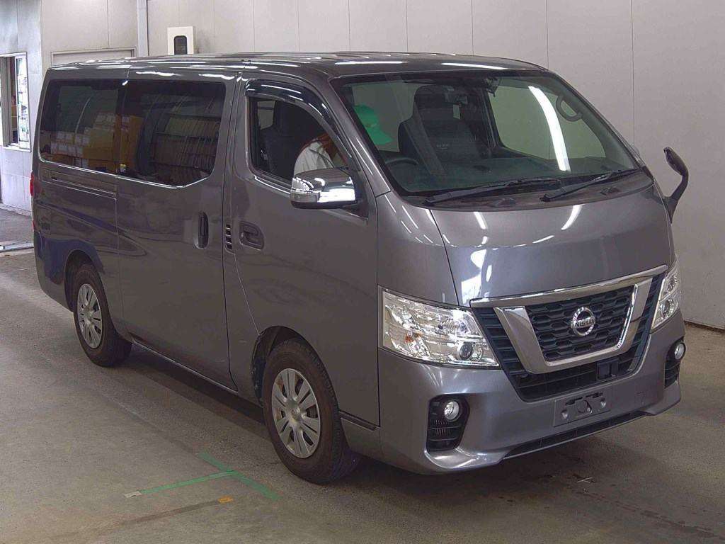2019 Nissan Nv350caravan Van 5d Diesel