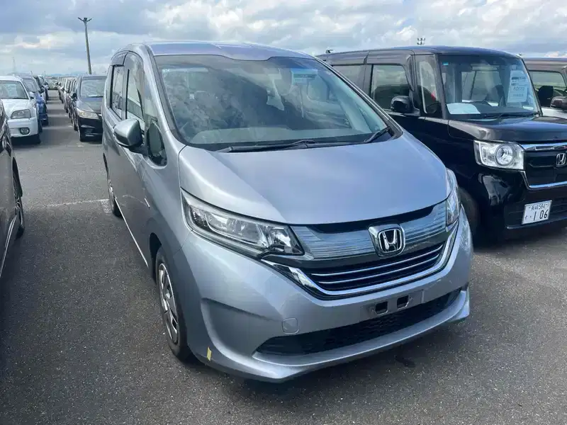 2018 Honda Freed Hybrid