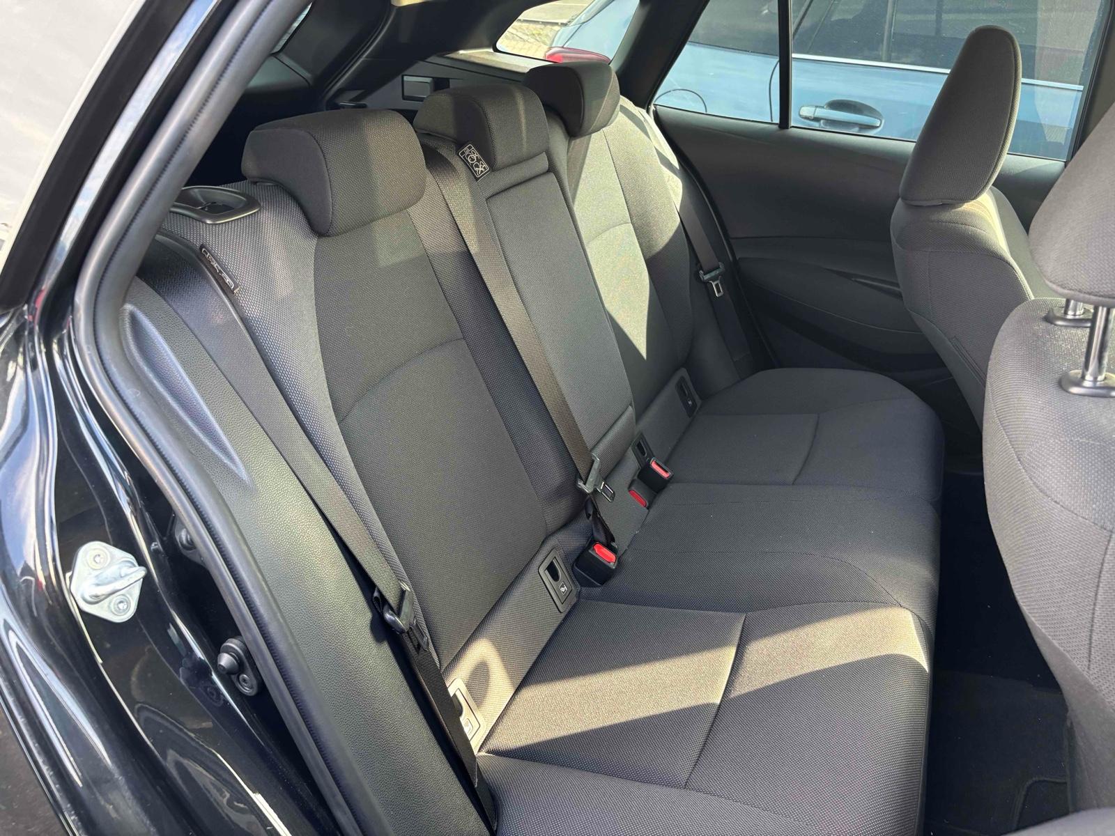 TOYOTA COROLLA TOURING HYBRID G-X Image 7