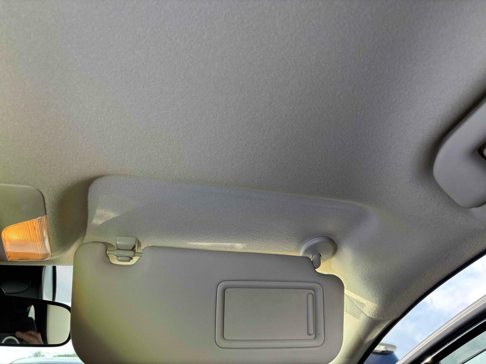 TOYOTA COROLLA TOURING HYBRID G-X Image 21
