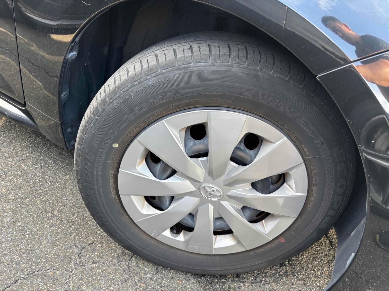 TOYOTA COROLLA TOURING HYBRID G-X Image 13
