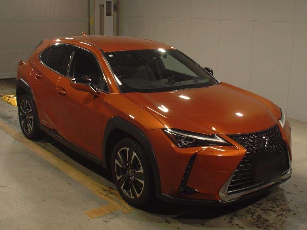 LEXUS UX UX250H VERSION L Image 6