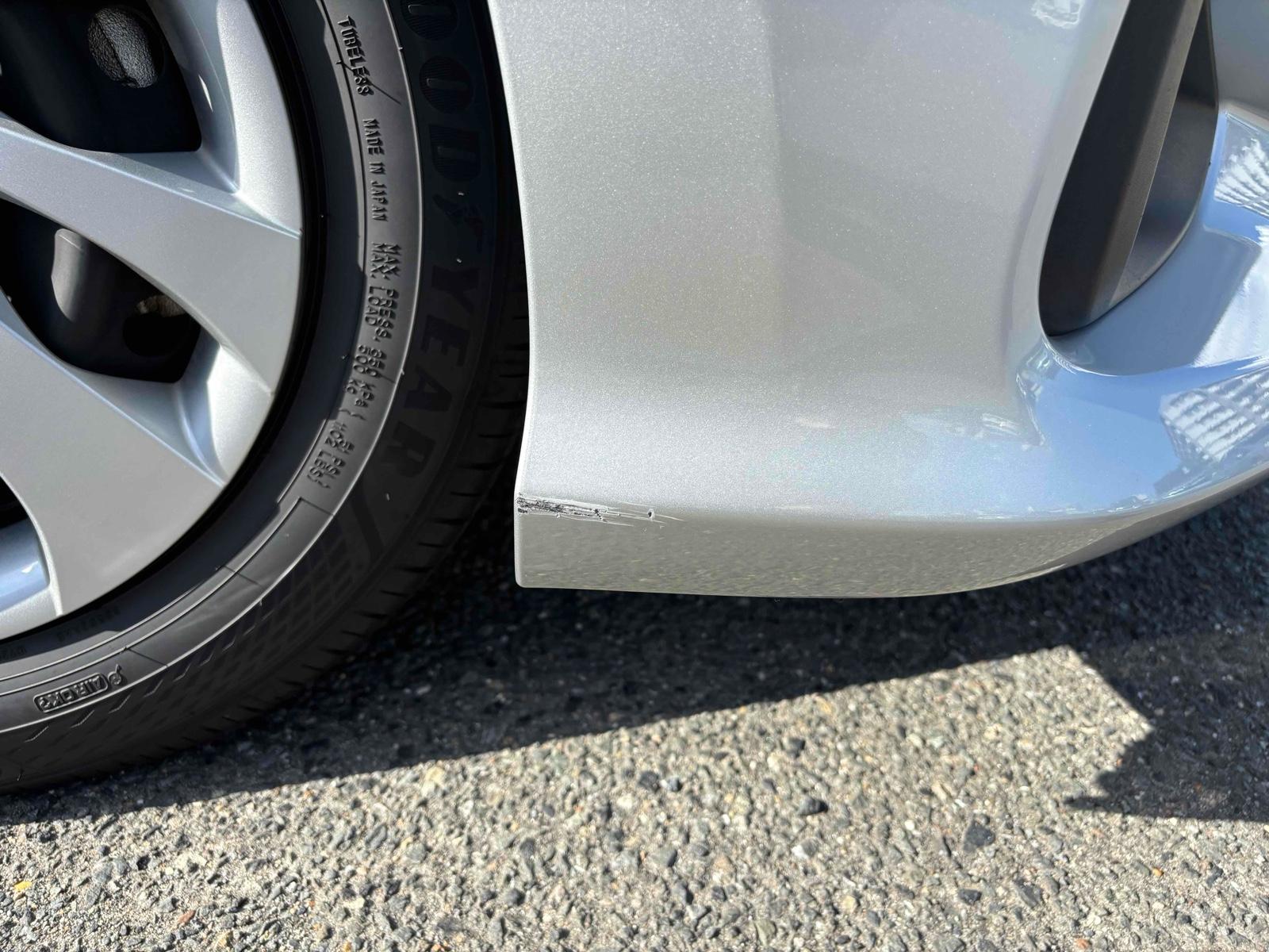 TOYOTA YARIS HYBRID X Image 8