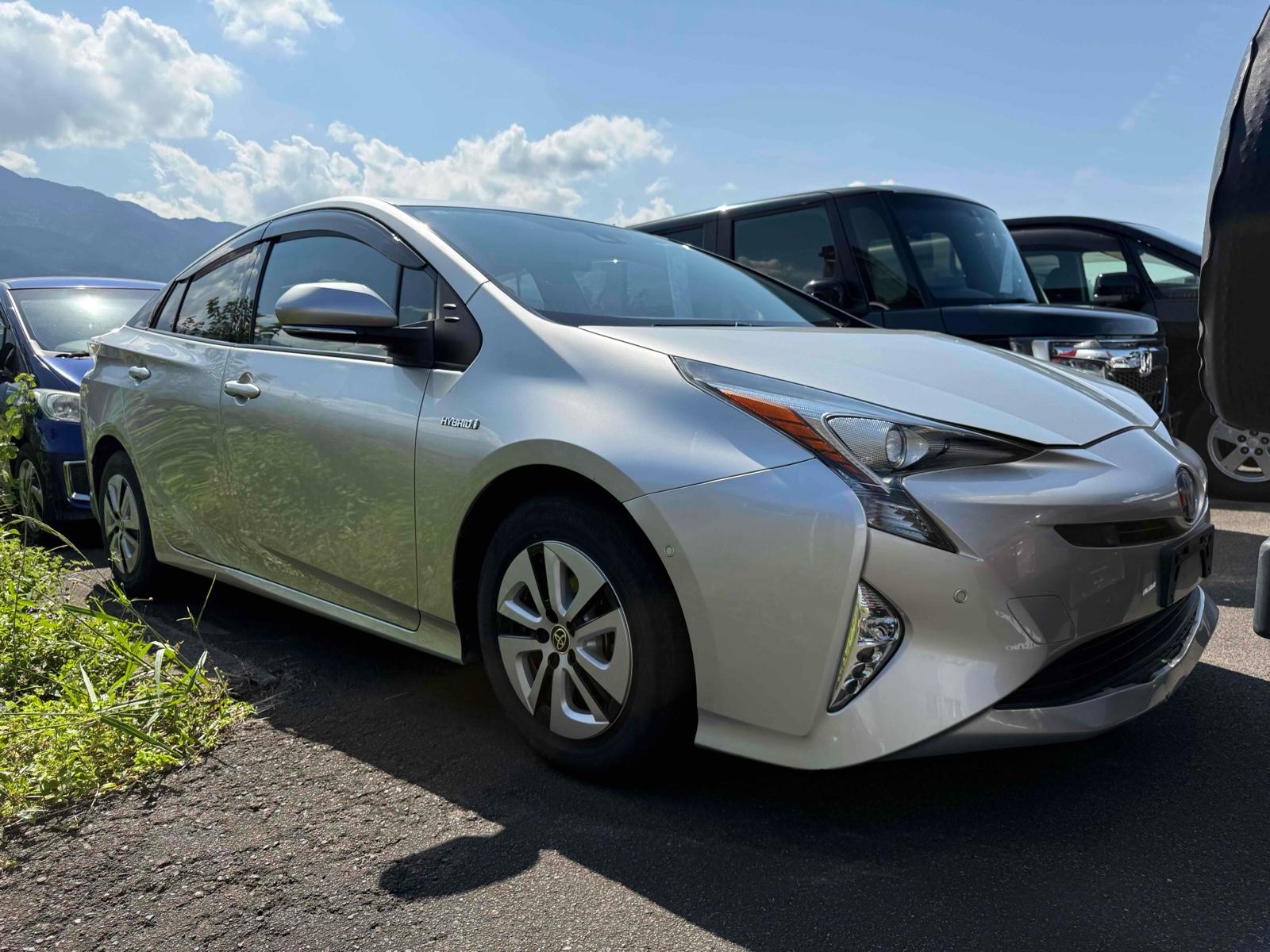 TOYOTA PRIUS A TSS Image 4