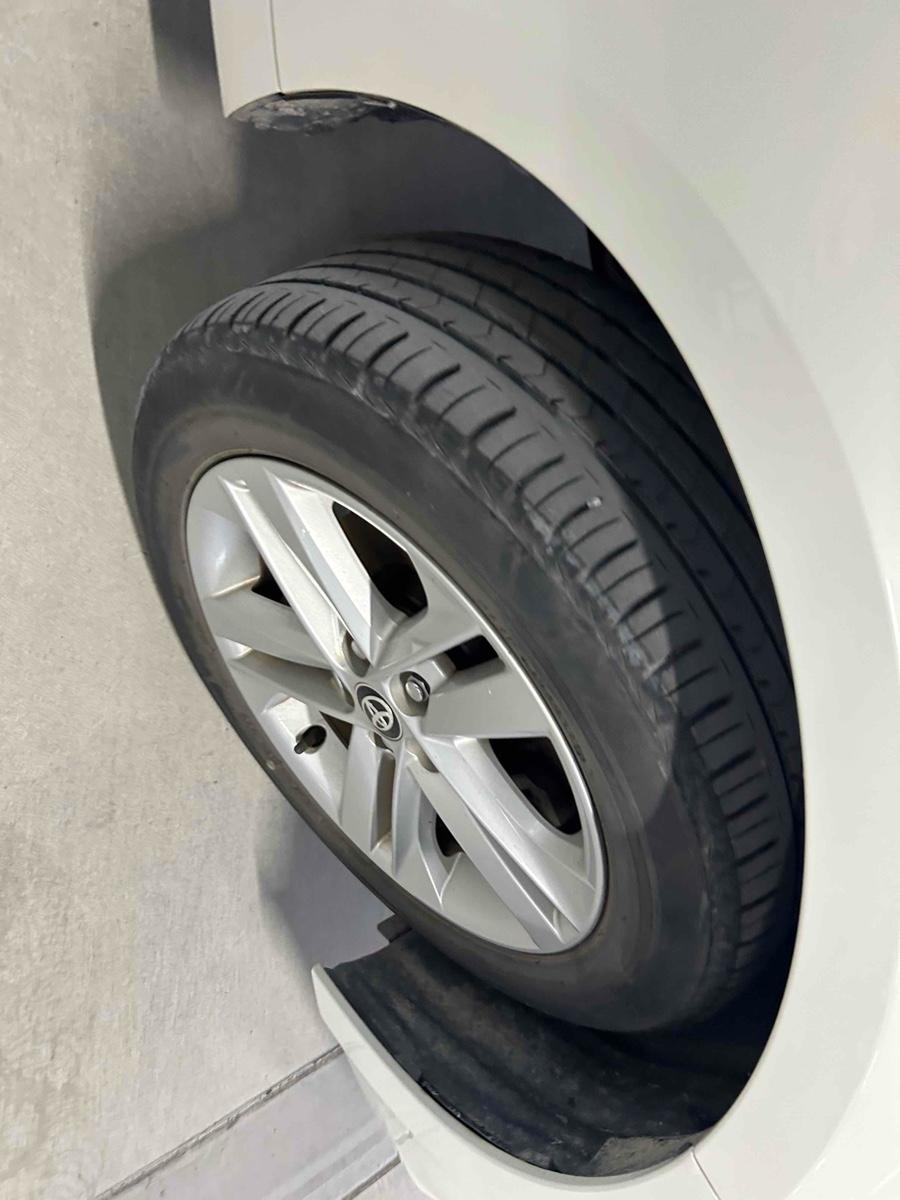TOYOTA COROLLA SPORTS HYBRID G Image 13
