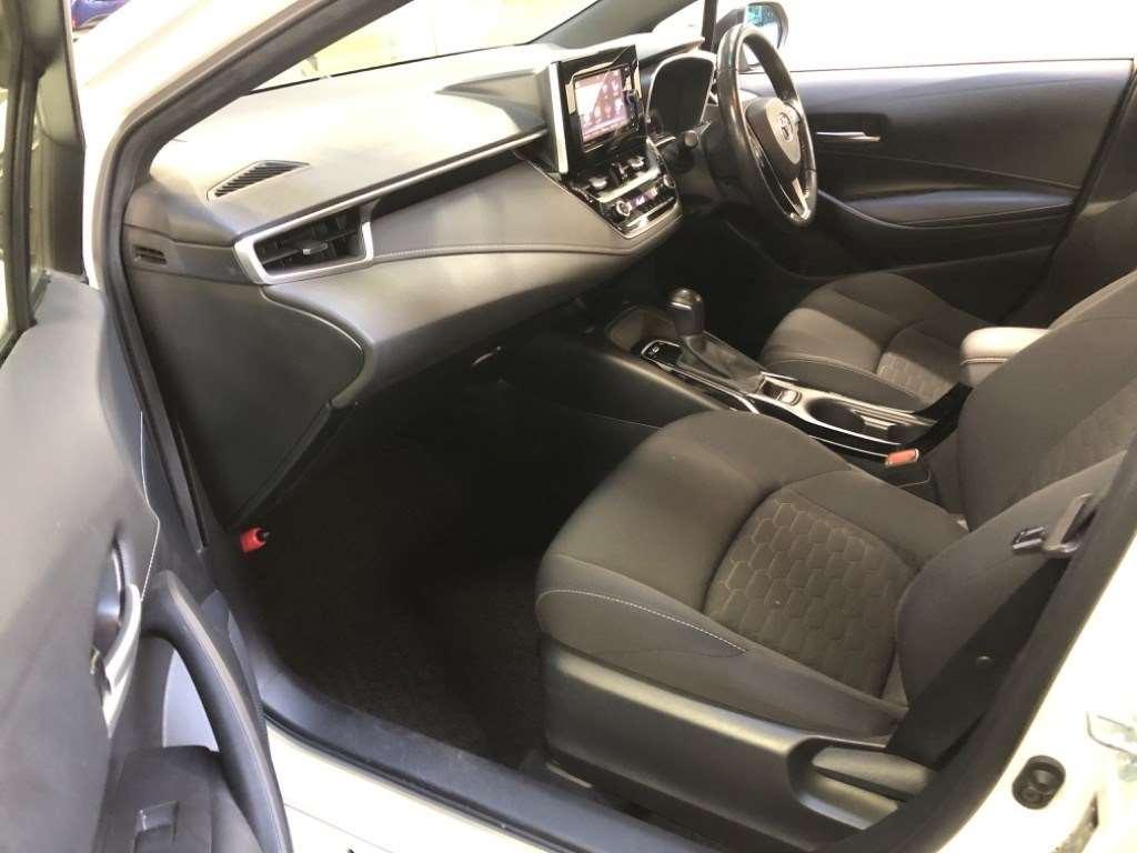 TOYOTA COROLLA SPORTS HYBRID G Image 8