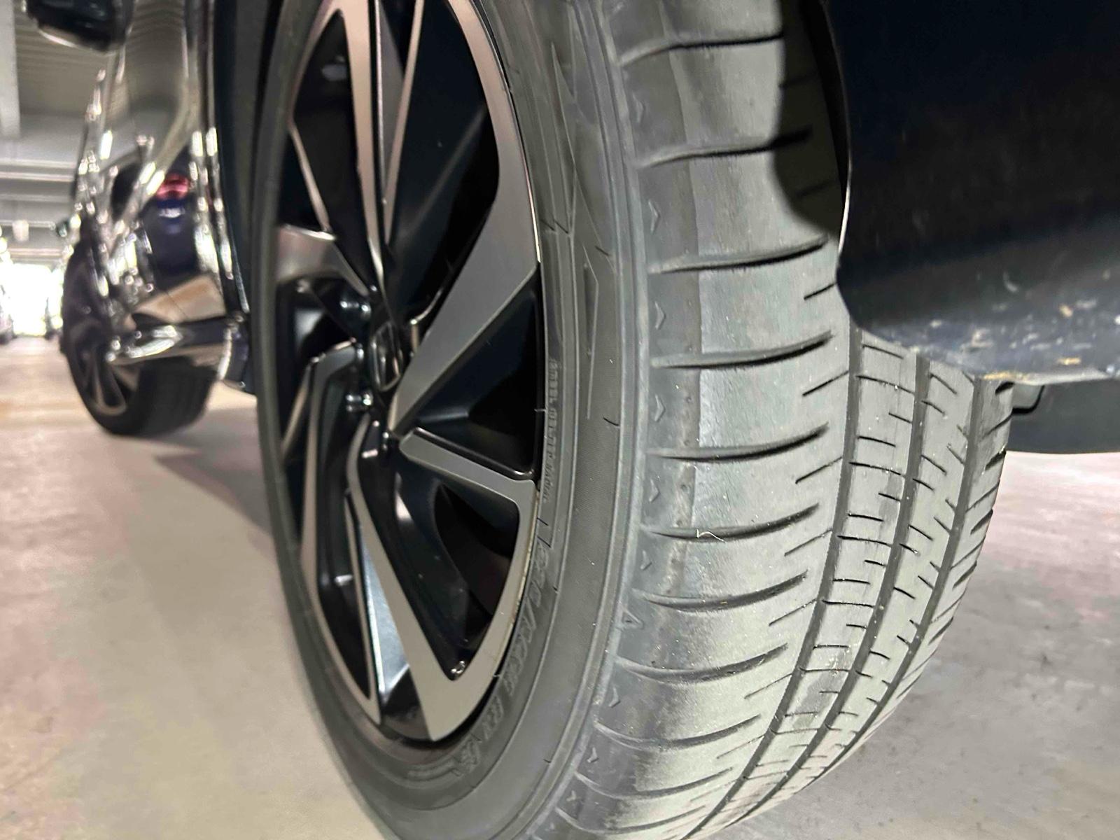 HONDA VEZEL HYBRID RS HONDA SENSING Image 26