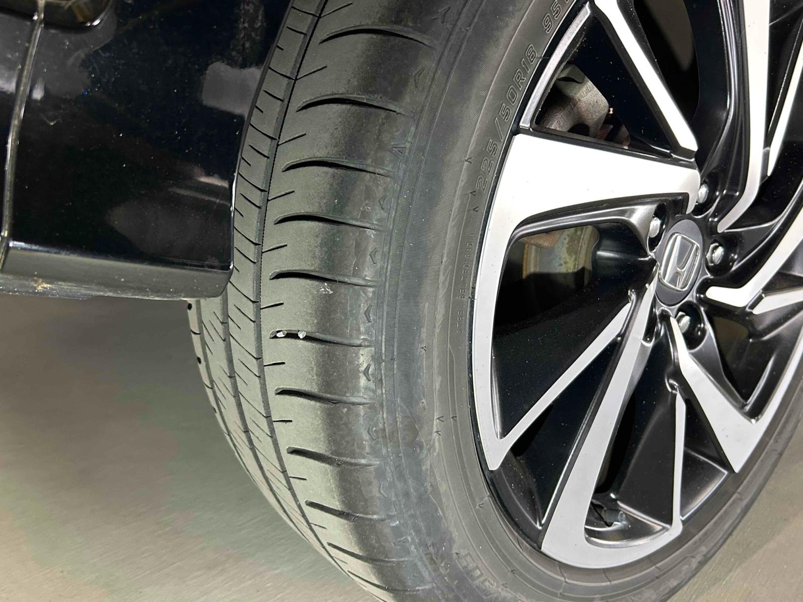 HONDA VEZEL HYBRID RS HONDA SENSING Image 25
