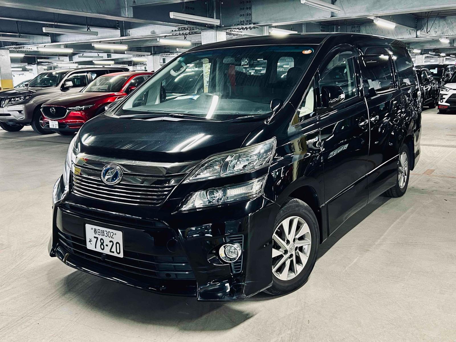 2014 Toyota VELLFIRE 59,800 km