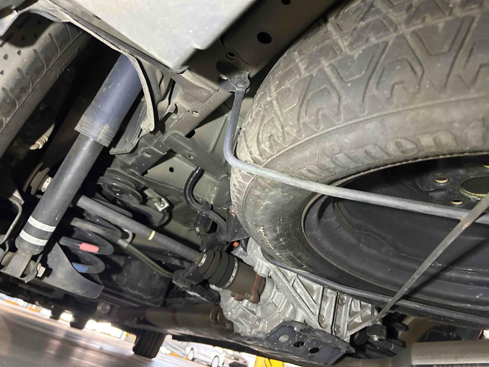 TOYOTA VELLFIRE HYBRID ZR 4WD Image 24