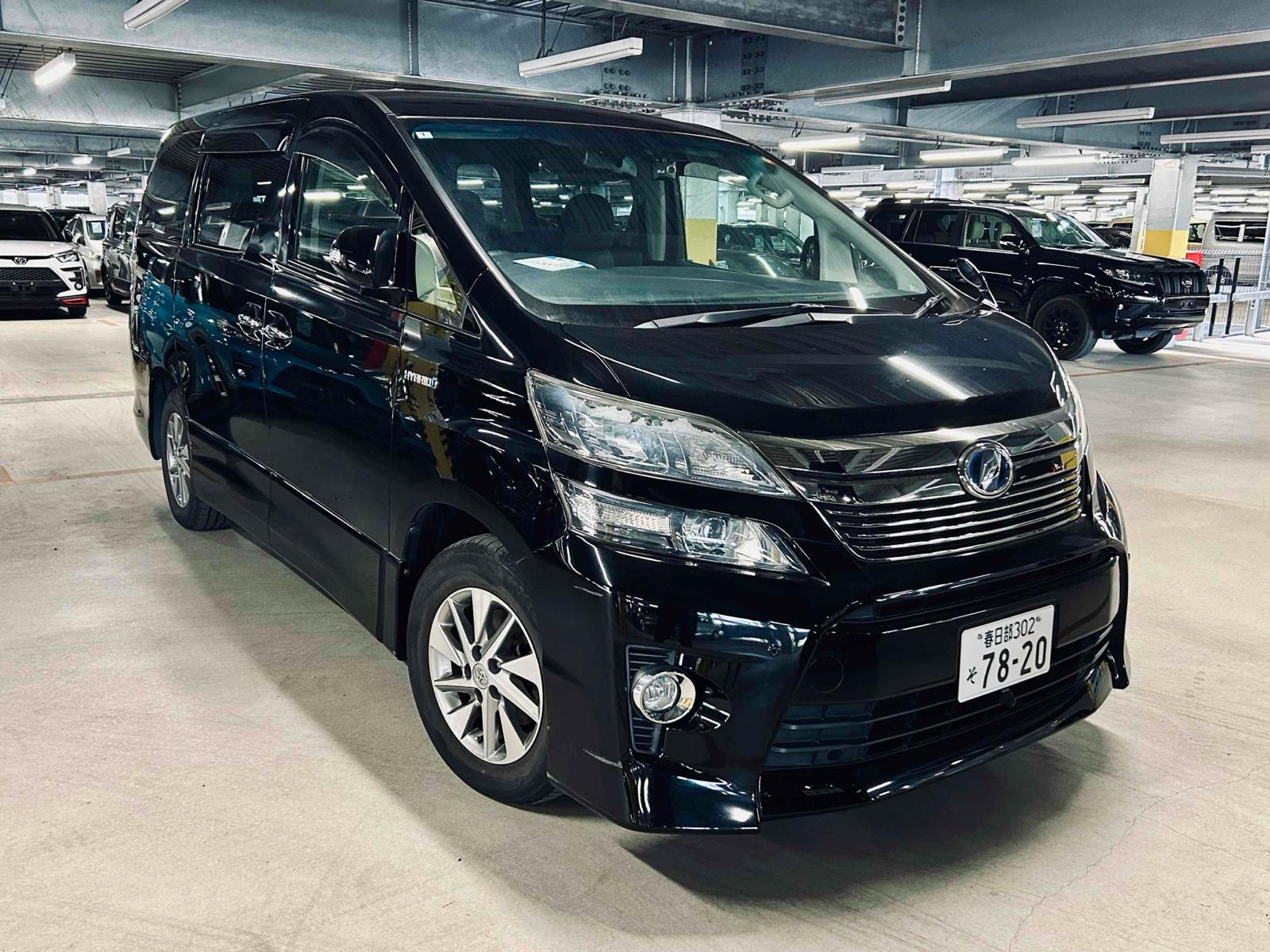 TOYOTA VELLFIRE HYBRID ZR 4WD Image 9