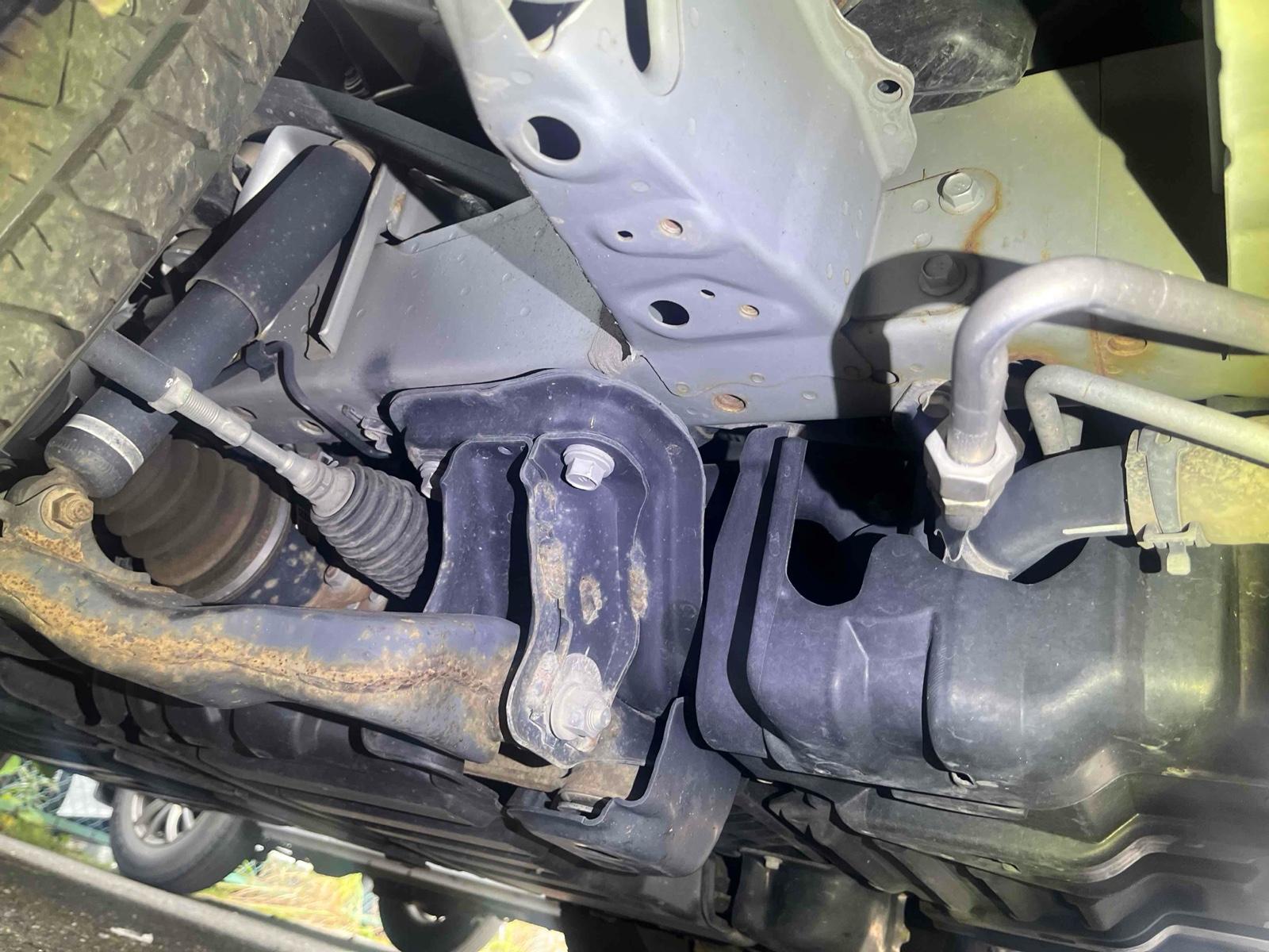 TOYOTA HIACE VAN LONGDX GL PACKAGE 4WD Image 17