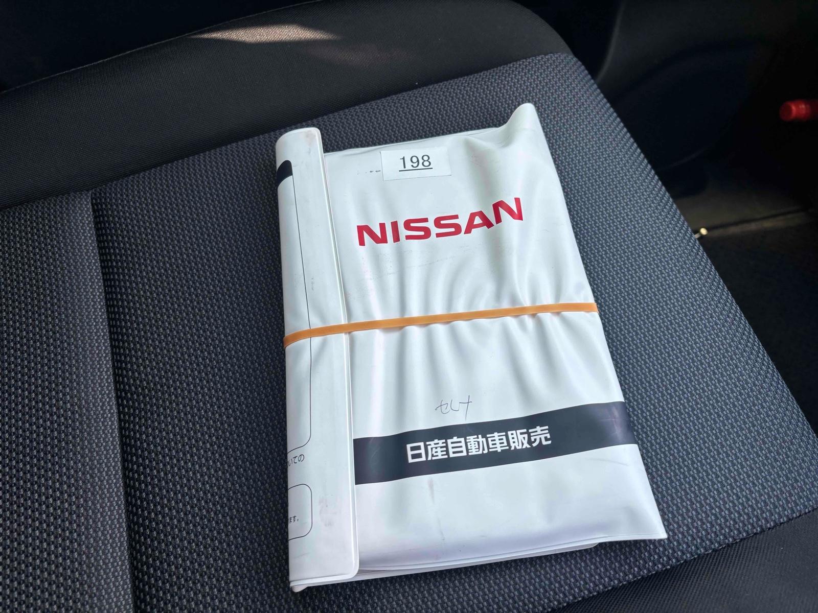NISSAN SERENA X Image 14