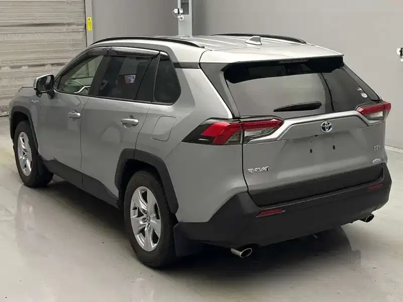 TOYOTA RAV4 HYBRID X Image 7