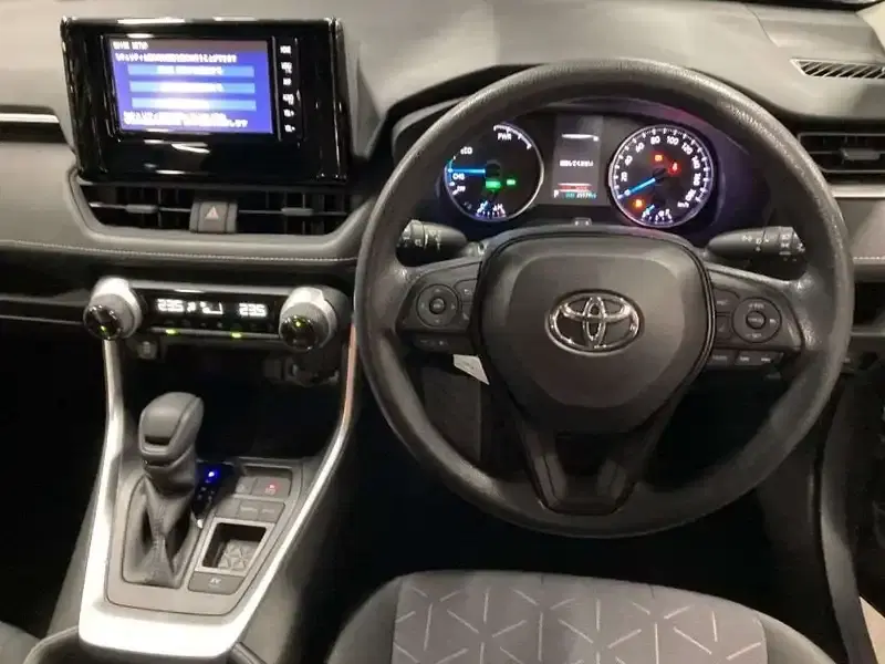TOYOTA RAV4 HYBRID X Image 11