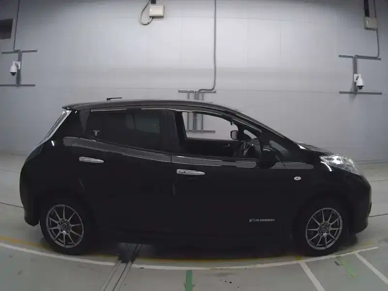 NISSAN LEAF X(24KWH) Image 4