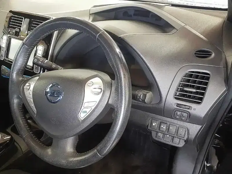 NISSAN LEAF X(24KWH) Image 3