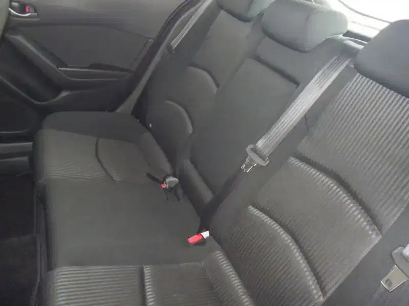 MAZDA AXELA SPORT 15S Image 6