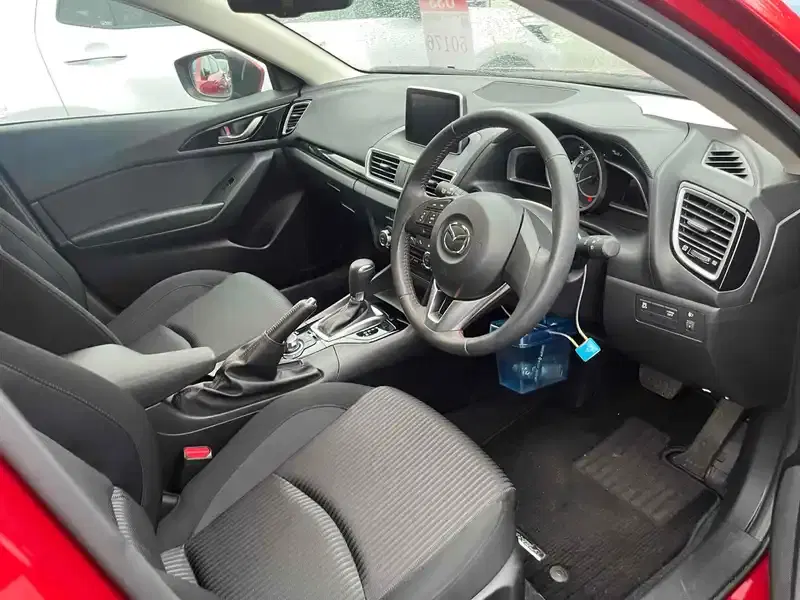 MAZDA AXELA SPORT 15S Image 9