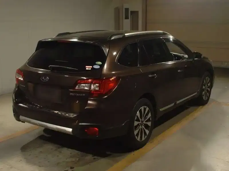 SUBARU LEGACY OUTBACK LIMITED 4WD Image 4