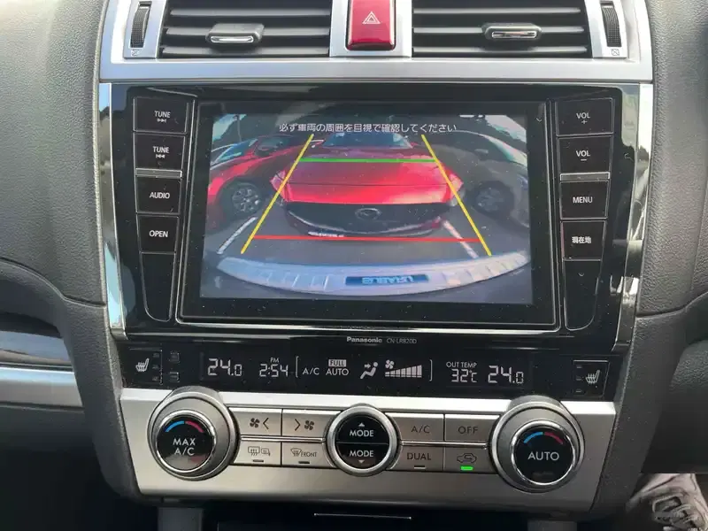 SUBARU LEGACY OUTBACK LIMITED 4WD Image 15