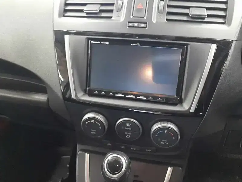 MAZDA PREMACY 20S- SKYACTIVE Image 10