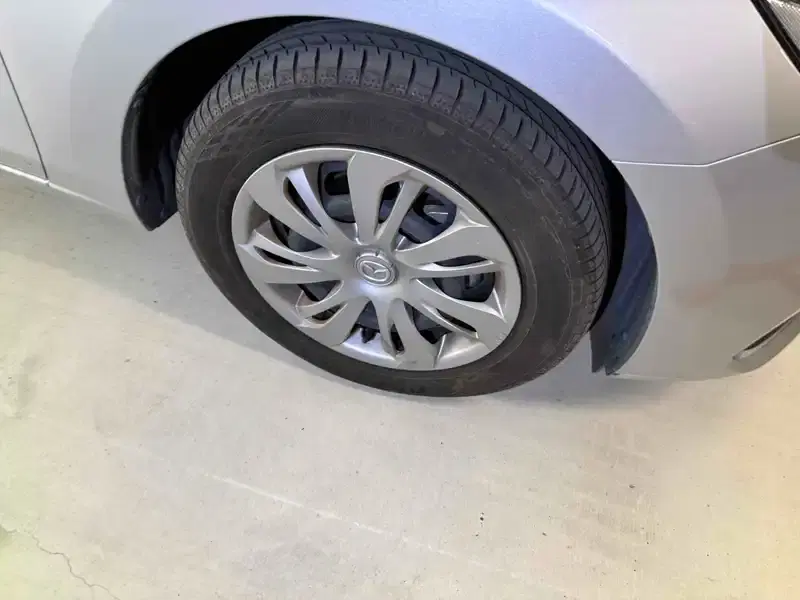 MAZDA 2 15S Image 15