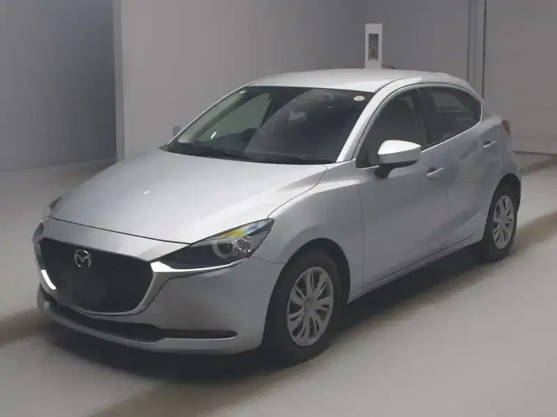 2020 Mazda 2 19,000 km