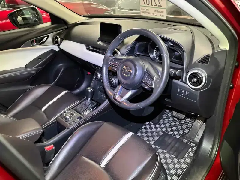 MAZDA CX-3 20S EXCLUSIVE MODS Image 6