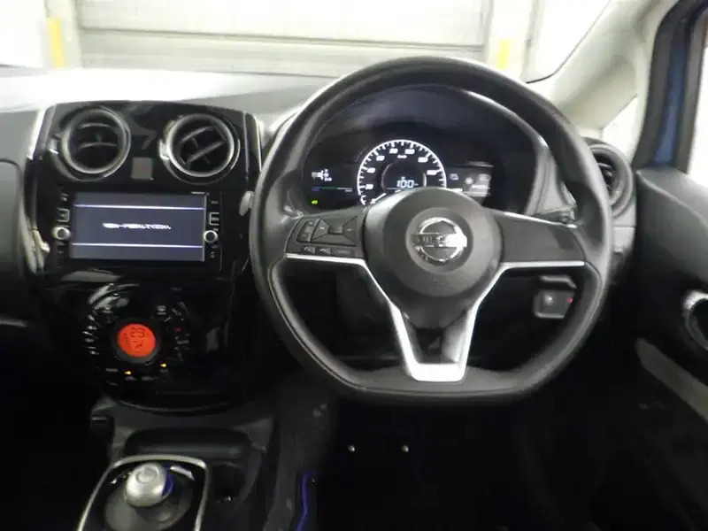 NISSAN NOTE E-POWER X Image 5