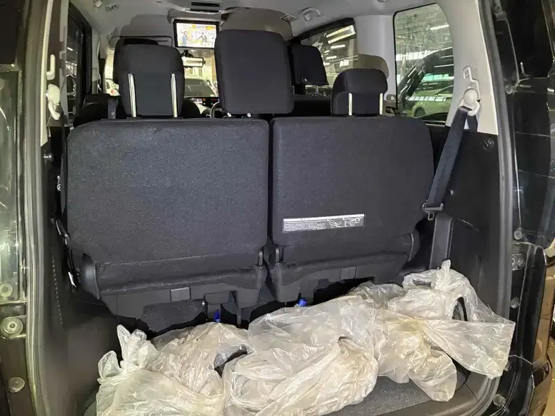NISSAN SERENA 5D E-POWER HIGHWAY STAR V Image 11