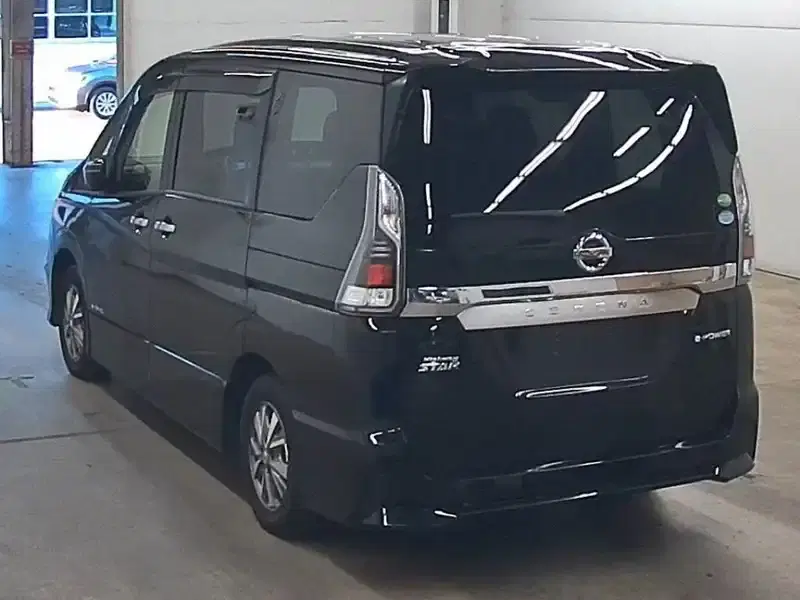 NISSAN SERENA 5D E-POWER HIGHWAY STAR V Image 4