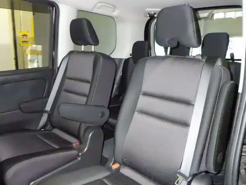 NISSAN SERENA 5D E-POWER HIGHWAY STAR V Image 8