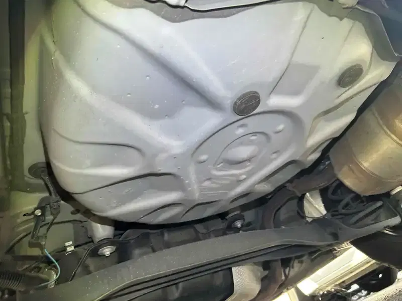 TOYOTA YARIS HYBRID X Image 19