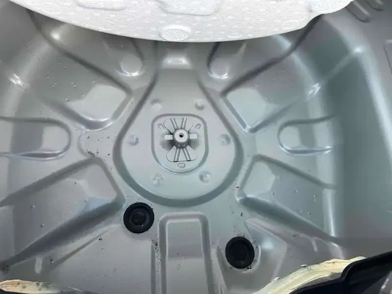 TOYOTA YARIS HYBRID X Image 20