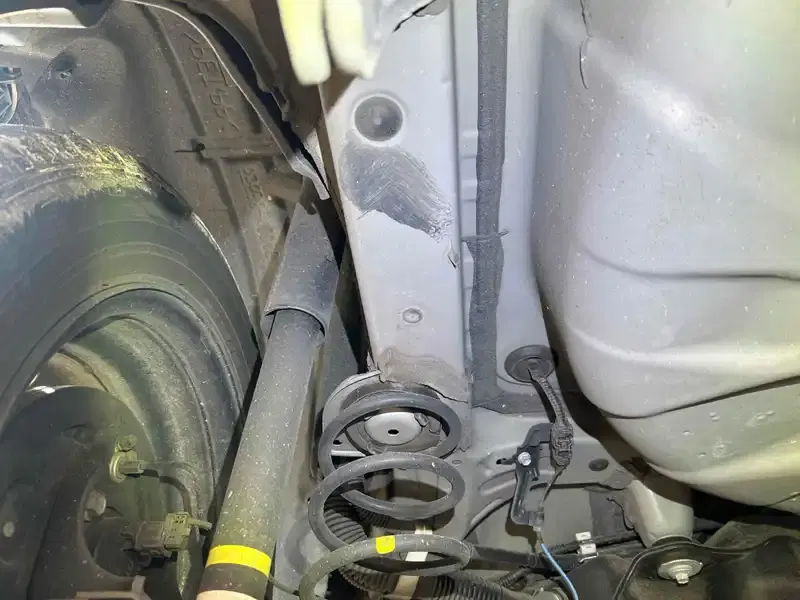 TOYOTA YARIS HYBRID X Image 17