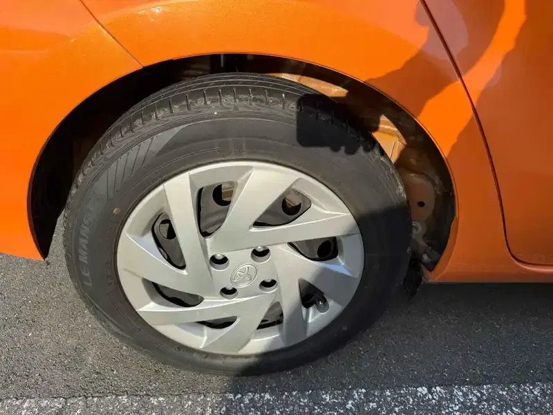 TOYOTA AQUA S Image 14