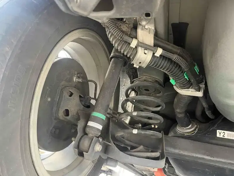 TOYOTA AQUA CROSS OVER Image 16