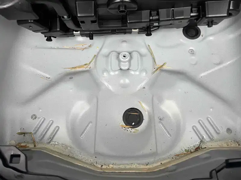 TOYOTA AQUA S Image 16