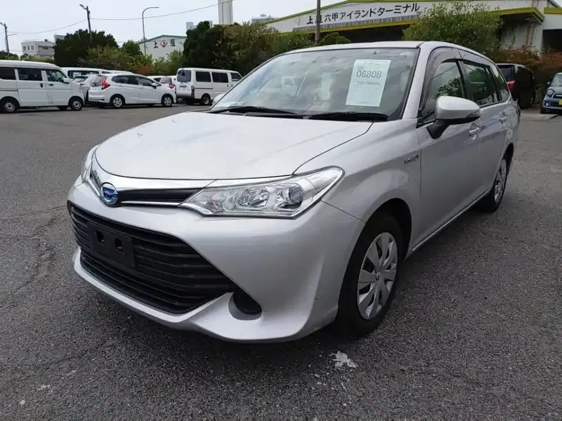 TOYOTA COROLLA FIELDER HYBRID Image 14