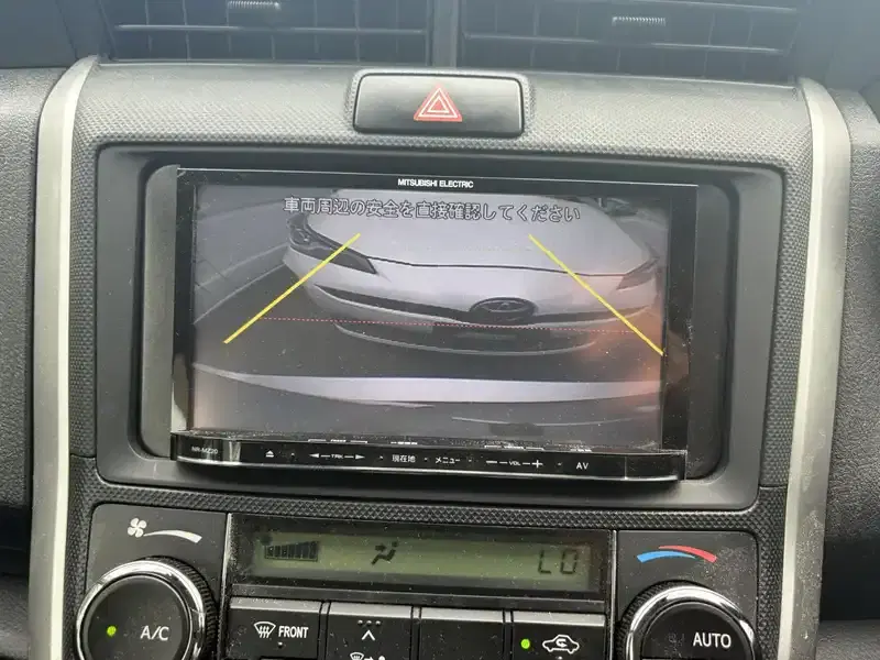 TOYOTA COROLLA FIELDER HYBRID Image 6