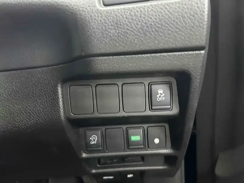 NISSAN X-TRAIL 20X 2WD EMERGENCY BRAKE 5ST Image 15