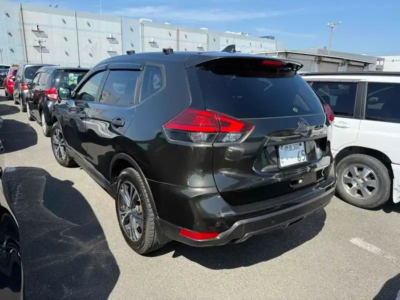 NISSAN X-TRAIL 20X Image 2
