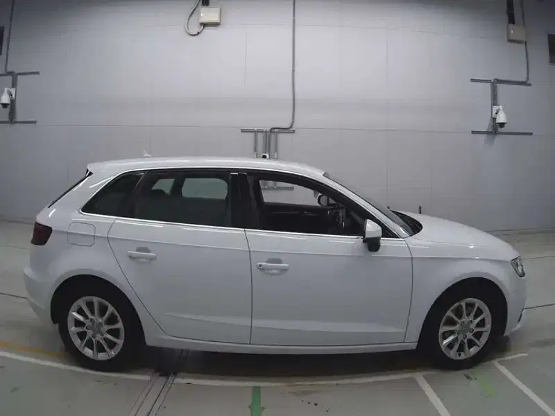 AUDI A3 SPORT BACK 1.4TFSI Image 4