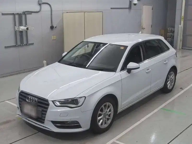 2015 Audi A3 96,000 km