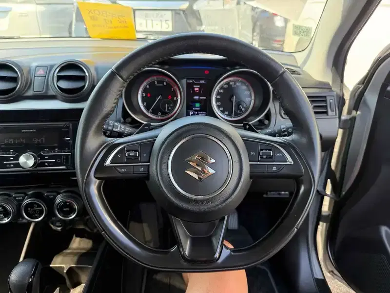 SUZUKI SWIFT HYBRID ML Image 4