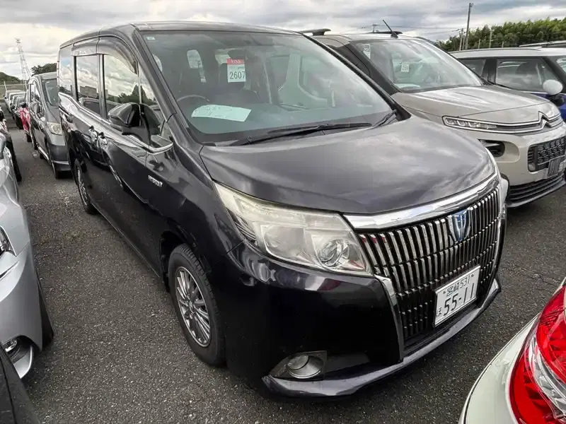 TOYOTA ESQUIRE HYBRID GI Image 7